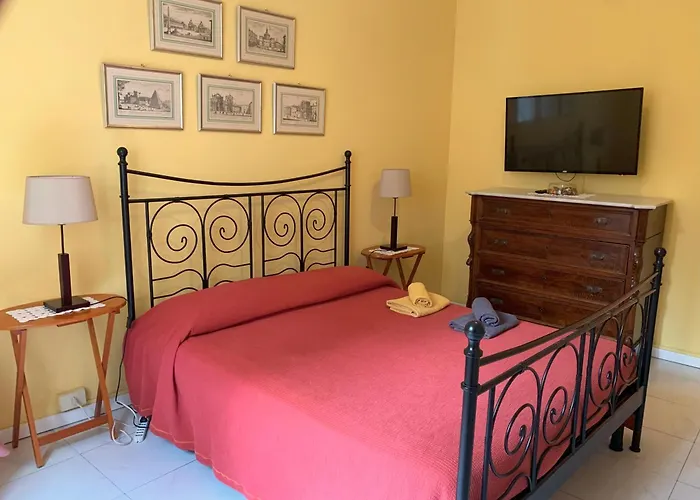 Colosseum View 2br Sleeps 6 *