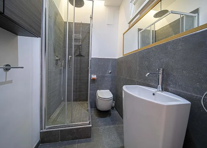 Colosseum View 2br Sleeps 6